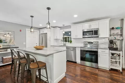 41 Dick Dr, Worcester, MA 01609 photo 9