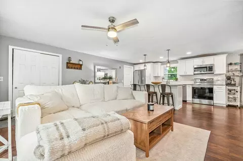 41 Dick Dr, Worcester, MA 01609 photo 5