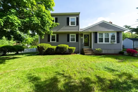 49 Hopkins Dr, Whitman, MA 02382