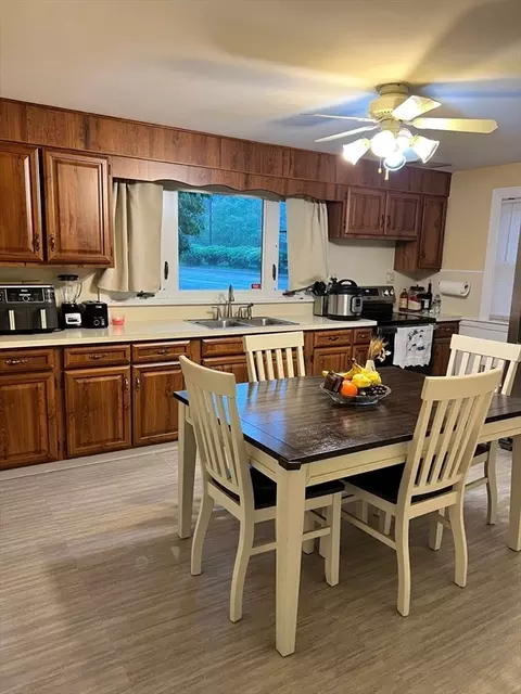 33 Stevens Rd, Framingham, MA 01702 photo 8