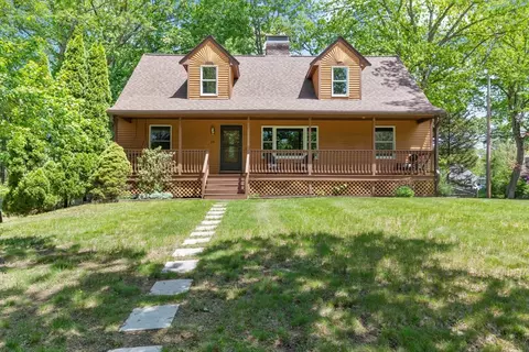 2 Cedarcrest Rd # A, Wilmington, MA 01887