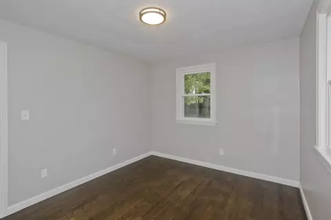 77 Drexel St, Springfield, MA 01104 photo 31