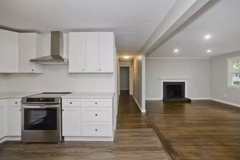 77 Drexel St, Springfield, MA 01104 photo 17