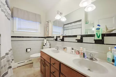 168 Forest St, Fall River, MA 02721 photo 8