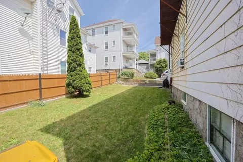 168 Forest St, Fall River, MA 02721 photo 22