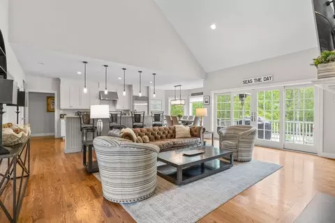 29 Flat Pond Cir, Mashpee, MA 02649 photo 18