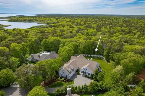 29 Flat Pond Cir, Mashpee, MA 02649 photo 6