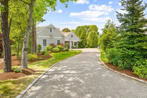 29 Flat Pond Cir, Mashpee, MA 02649 photo 15