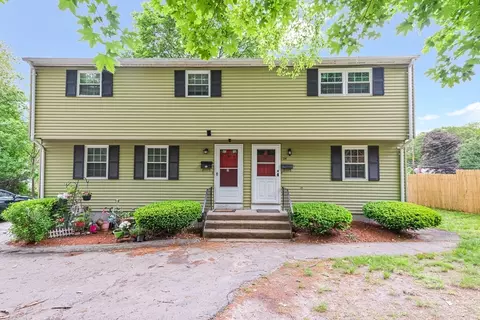 24 Waverley Ln #24, Framingham, MA 01702