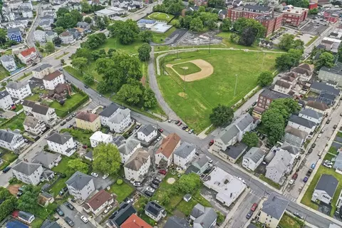422 County St, Fall River, MA 02723 photo 24
