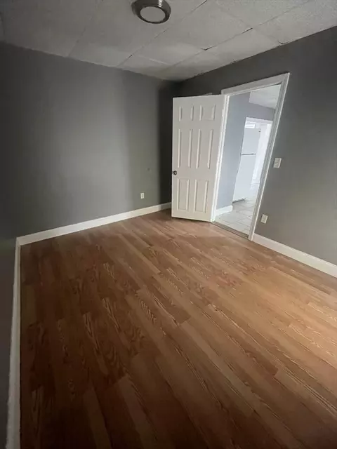 422 County St, Fall River, MA 02723 photo 18