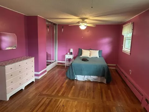 Bedroom - 1385 Pendleton Ave #1385, Chicopee, MA 01022 photo 2 of 4