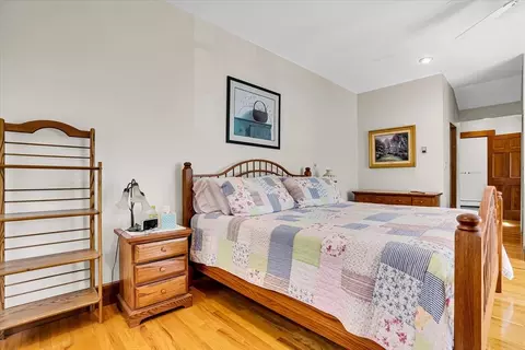 43 W Main, Upton, MA 01568 photo 32