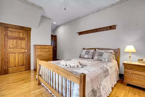 43 W Main, Upton, MA 01568 photo 28