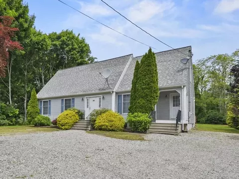 94 Jones Rd, Falmouth, MA 02540