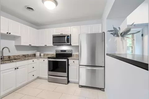 Kitchen - 65 Glen Rd #H-6, Brookline, MA 02445 photo 1 of 1