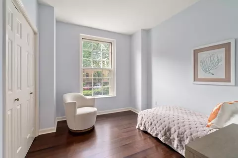 Bedroom - 65 Glen Rd #H-6, Brookline, MA 02445 photo 2 of 2