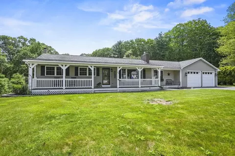88 Saint Martin St, Fitchburg, MA 01420