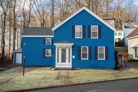 70 Sanborn St, Fitchburg, MA 01420