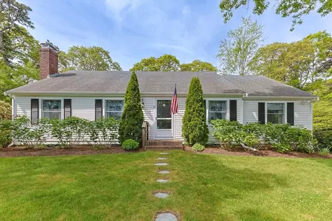 31 Joshua Jethro Rd, Chatham, MA 02633
