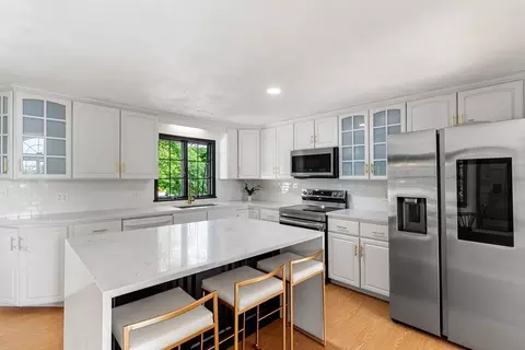 4 Blacksmith Way, Saugus, MA 01906 photo 10