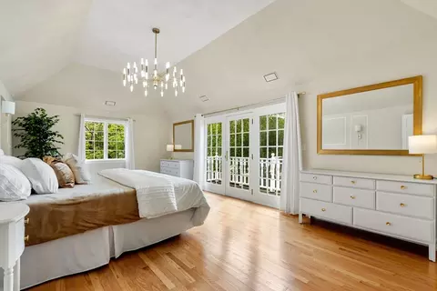 4 Blacksmith Way, Saugus, MA 01906 photo 13