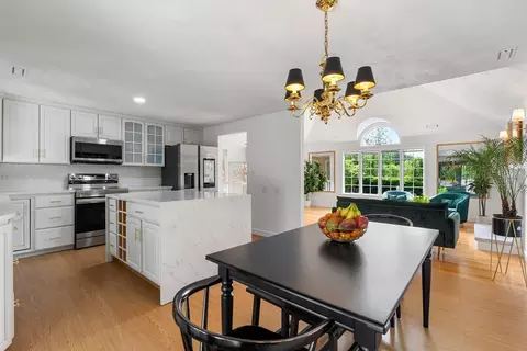 4 Blacksmith Way, Saugus, MA 01906 photo 8