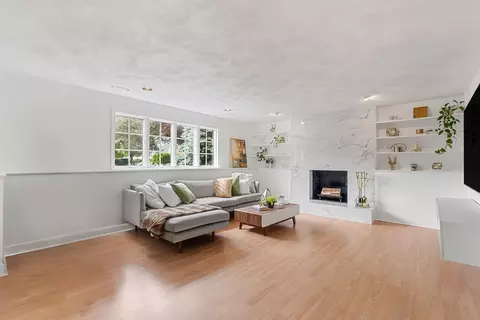4 Blacksmith Way, Saugus, MA 01906 photo 24