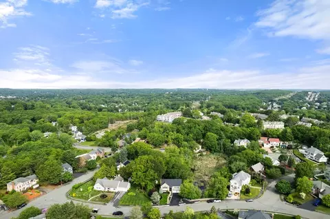 4 Blacksmith Way, Saugus, MA 01906 photo 32