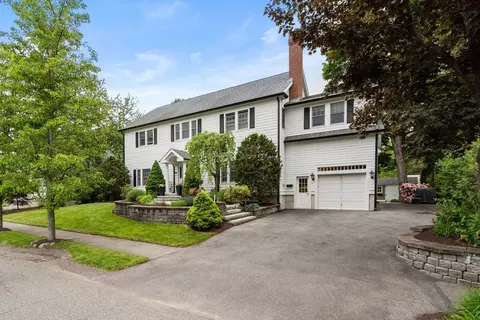 19 Carol Rd, Needham, MA 02492 photo 2