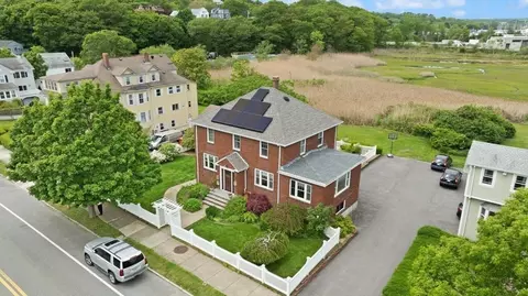 141-143 Western Ave, Gloucester, MA 01930 photo 4