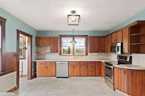 141-143 Western Ave, Gloucester, MA 01930 photo 18