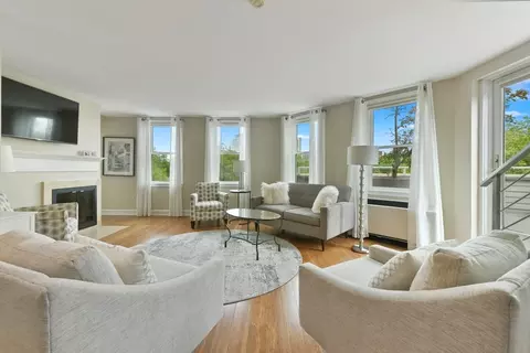 47 Harvard St #B402, Boston, MA 02129