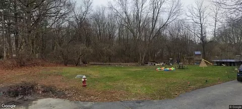 53 Vinal St, Dracut, MA 01826