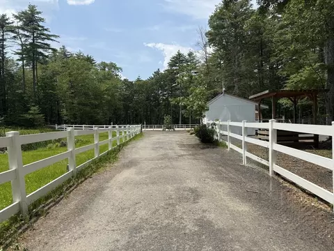 Exterior - 75 Glen St, Rowley, MA 01969 photo 10 of 15