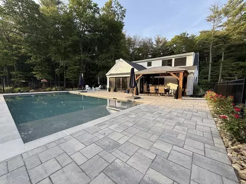 Exterior - 75 Glen St, Rowley, MA 01969 photo 4 of 15