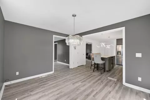 50 Fox Woods Dr, Springfield, MA 01129 photo 12