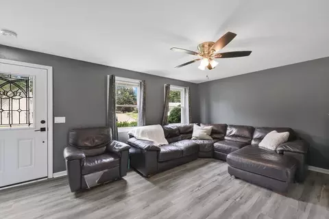 50 Fox Woods Dr, Springfield, MA 01129 photo 14