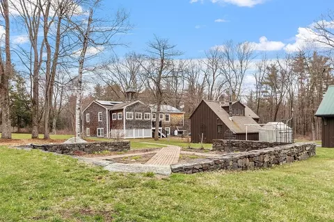 28 Bailey Rd, Townsend, MA 01474 photo 2
