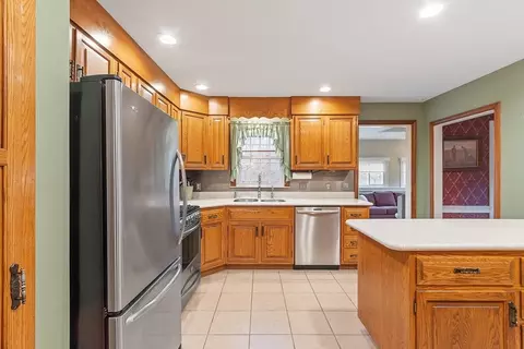 28 Bailey Rd, Townsend, MA 01474 photo 4