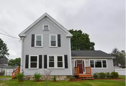 4 Fern St, Norwood, MA 02062