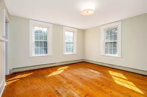 4 Main St, Ashburnham, MA 01430 photo 7