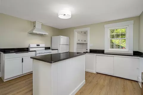 4 Main St, Ashburnham, MA 01430 photo 13
