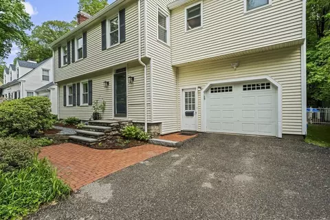 41 S Flagg St, Worcester, MA 01602 photo 2