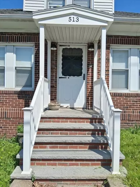513 Washington Ave, Chelsea, MA 02150