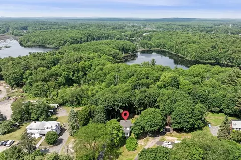123 Forest St, Middleton, MA 01949