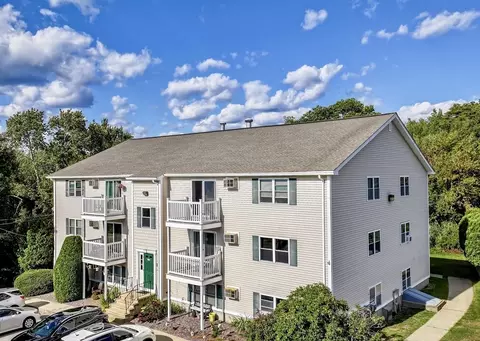 1619 Braley Rd #98, New Bedford, MA 02745