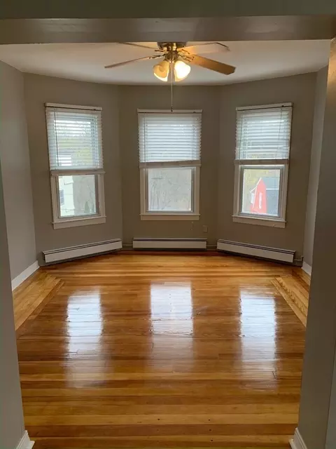 58 Ames Ave, Chicopee, MA 01013 photo 4