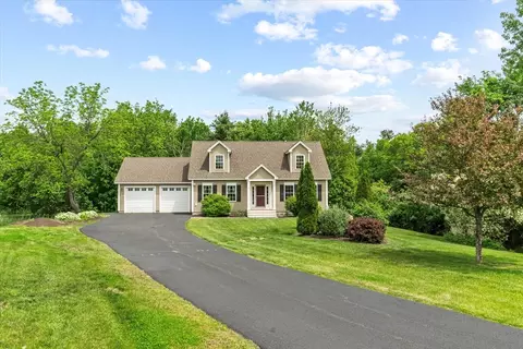 43 Julian Dr, Leominster, MA 01453