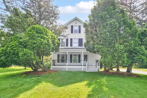 547 Main St, Hardwick, MA 01037